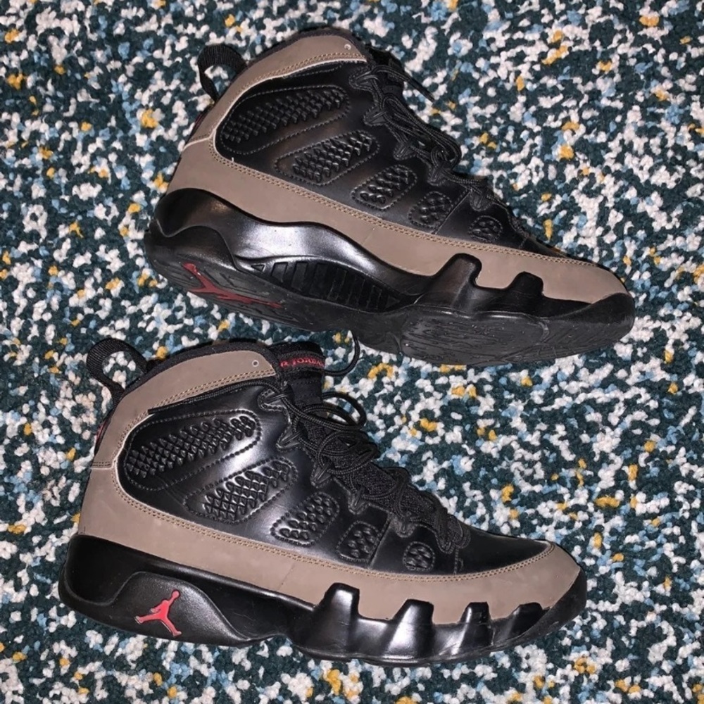 Retro Jordan 9